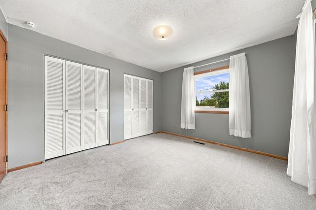 308 3rd Street NE, Byron, MN 55920