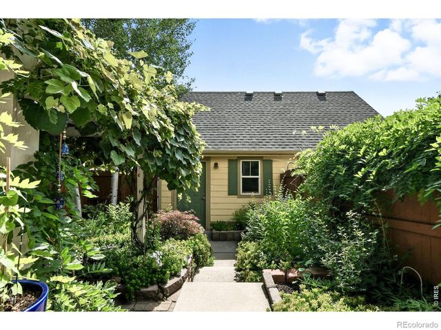 1278 Hummingbird Circle C, Longmont, CO 80501