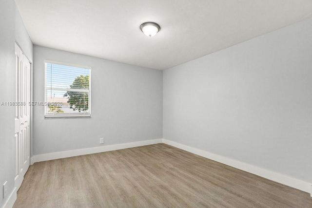 1530 Crescent Cir 3, Lake Park, FL 33403