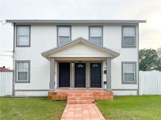 1625 14th St A, Corpus Christi, TX 78404