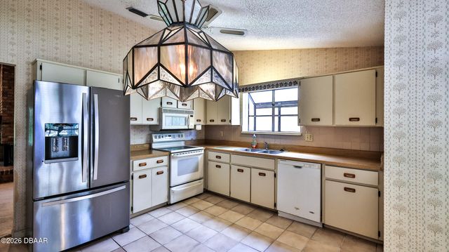 914 Ginger Tree Place, Port Orange, FL 32127