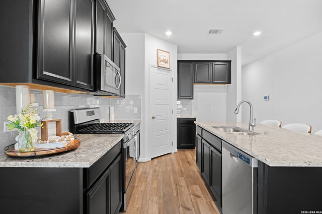 12811 Azan Height, San Antonio, TX 78245