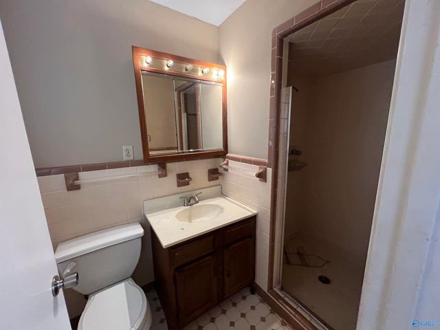 1702 Pine Street, Athens, AL 35611