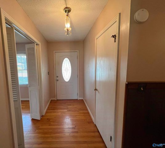 1702 Pine Street, Athens, AL 35611