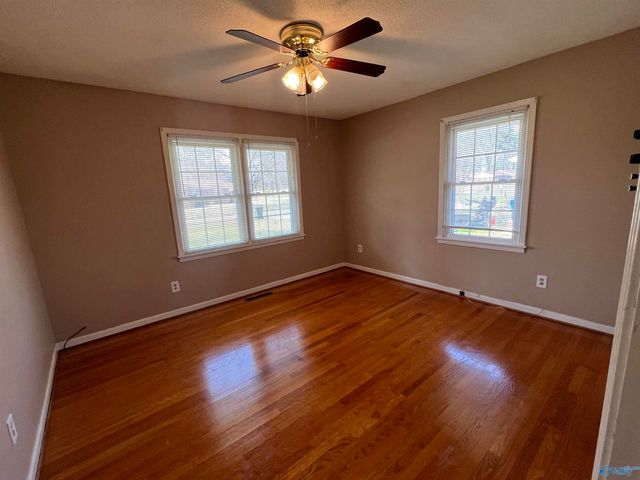 1702 Pine Street, Athens, AL 35611