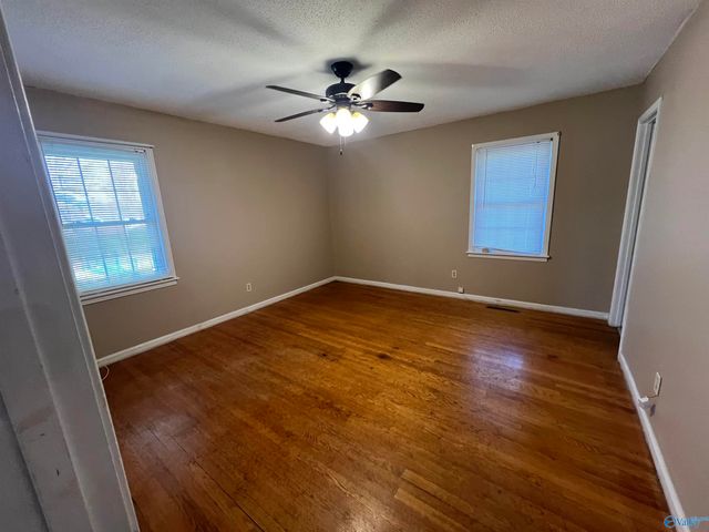 1702 Pine Street, Athens, AL 35611