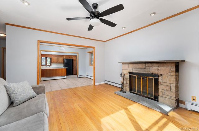 4 Acacia Road, Rocky Point, NY 11778
