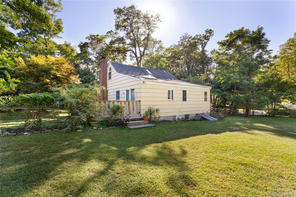 4 Acacia Road, Rocky Point, NY 11778 — photo 3