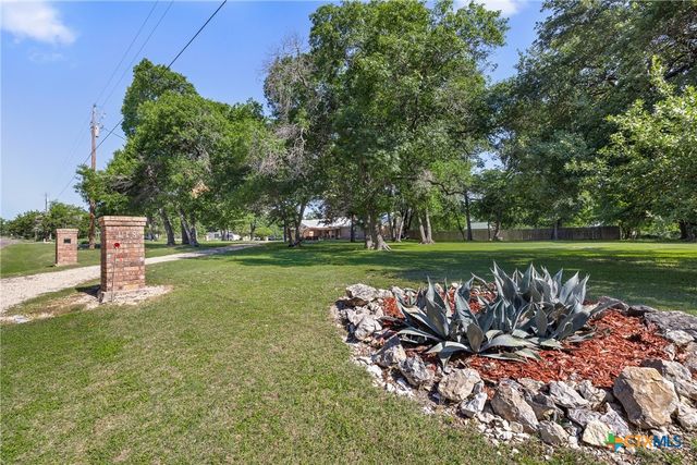 118 Deer Trail, Bruceville Eddy, TX 76630