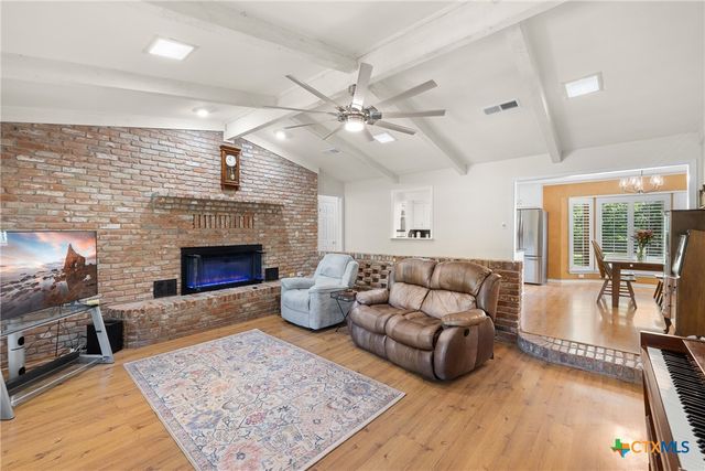 118 Deer Trail, Bruceville Eddy, TX 76630
