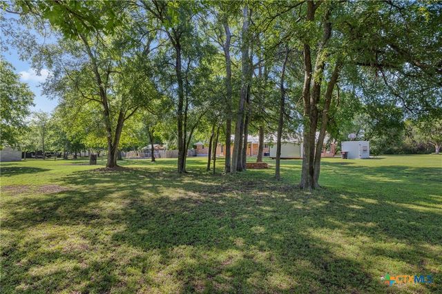 118 Deer Trail, Bruceville Eddy, TX 76630
