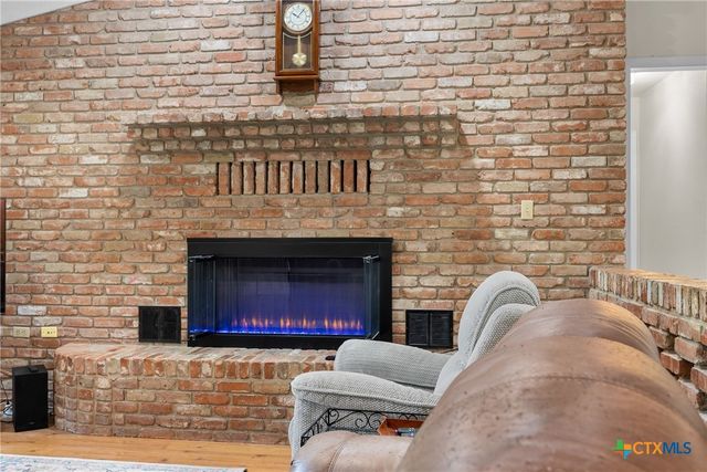 118 Deer Trail, Bruceville Eddy, TX 76630