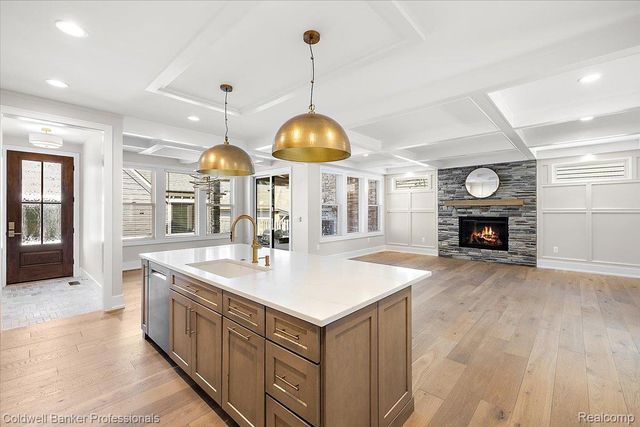 935 Simpson Street, Plymouth, MI 48170