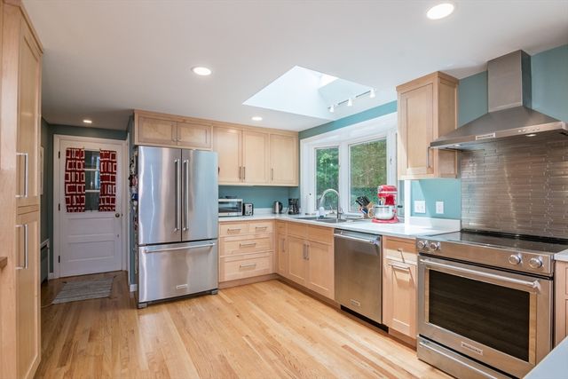 669 Westhampton Rd, Northampton, MA 01062