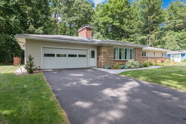 669 Westhampton Rd, Northampton, MA 01062