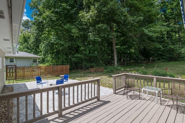 669 Westhampton Rd, Northampton, MA 01062
