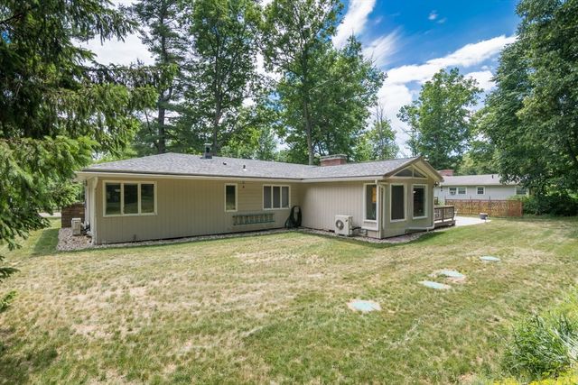 669 Westhampton Rd, Northampton, MA 01062