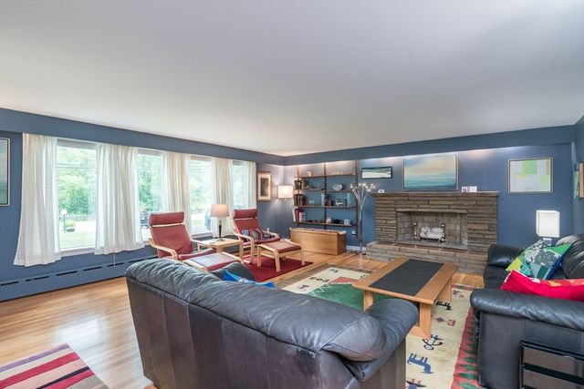 669 Westhampton Rd, Northampton, MA 01062