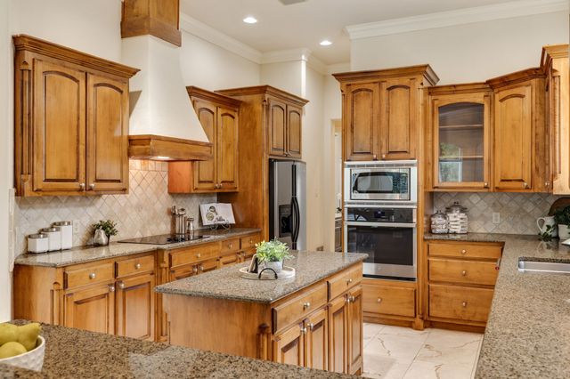 3967 Spinnaker Run Point, Little Elm, TX 75068