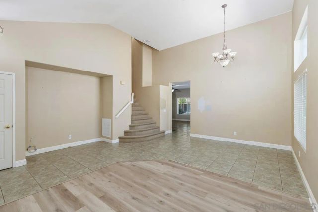 1427 Alabaster, Hemet, CA 92545