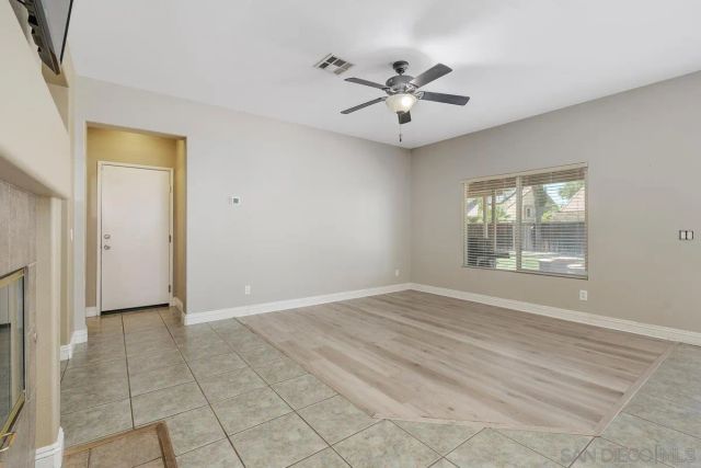 1427 Alabaster, Hemet, CA 92545