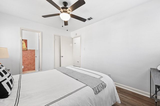 5904 Garden Oaks DR, Austin, TX 78745