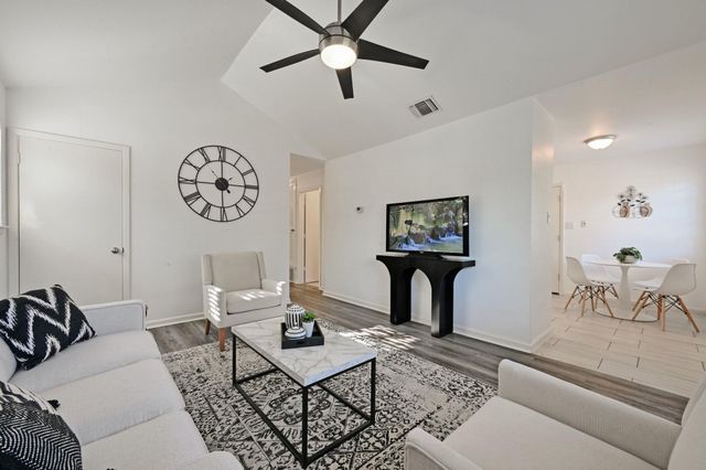 5904 Garden Oaks DR, Austin, TX 78745