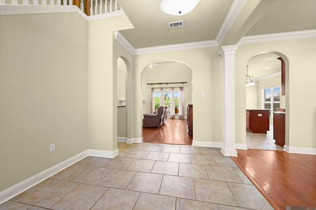 37257 Audubon Park Ave, Geismar, LA 70734