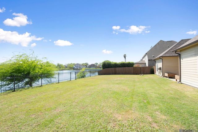 37257 Audubon Park Ave, Geismar, LA 70734