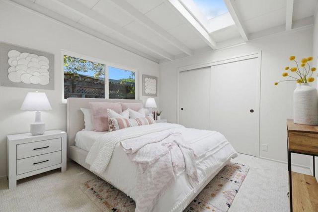 887 Loma Verde Avenue, Palo Alto, CA 94303
