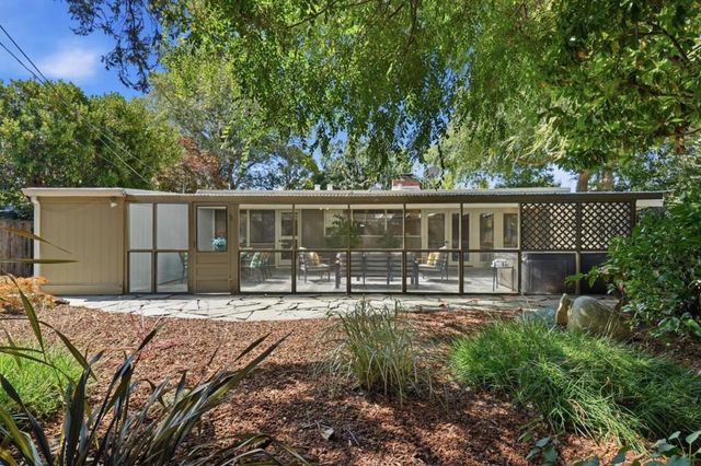 887 Loma Verde Avenue, Palo Alto, CA 94303