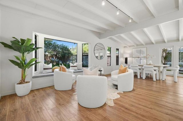 887 Loma Verde Avenue, Palo Alto, CA 94303