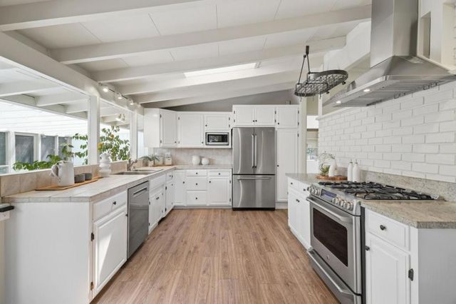 887 Loma Verde Avenue, Palo Alto, CA 94303