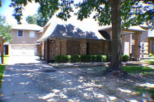 4210 Bayglen Court, Houston, TX 77068