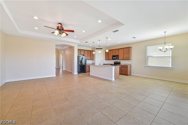 3899 Eldon ST, Fort Myers, FL 33916