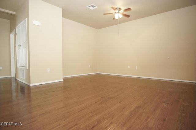 8685 N Loop Drive A2, El Paso, TX 79907