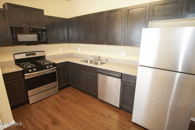 8685 N Loop Drive A2, El Paso, TX 79907