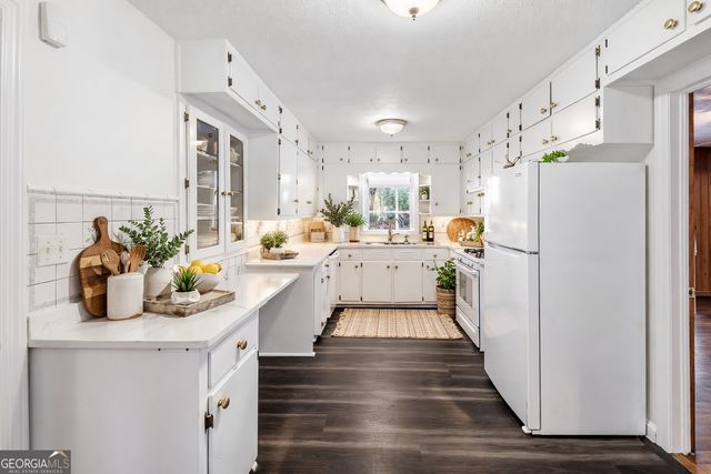 124 Larose Circle, Marietta, GA 30060