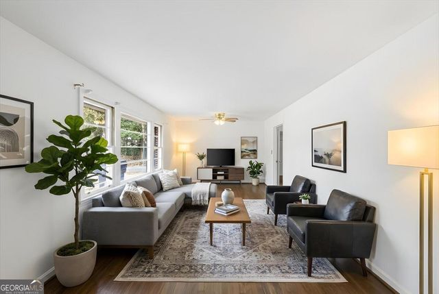 124 Larose Circle, Marietta, GA 30060