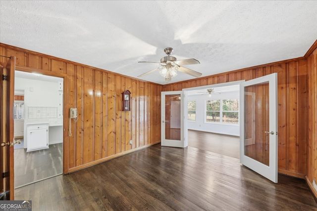 124 Larose Circle, Marietta, GA 30060