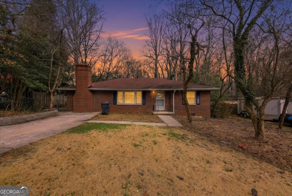 124 Larose Circle, Marietta, GA 30060