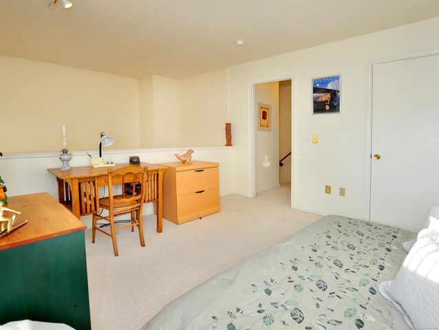 81 Silo Way 81, Bloomfield, CT 06002