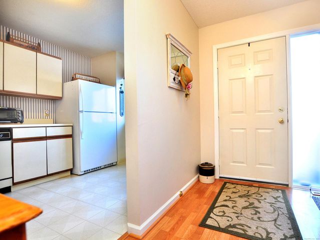 81 Silo Way 81, Bloomfield, CT 06002