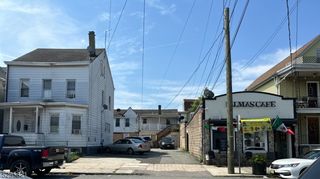 100 3Rd Ave 6, Paterson City, NJ 07514