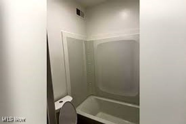 1011 E 63rd Street, Cleveland, OH 44103