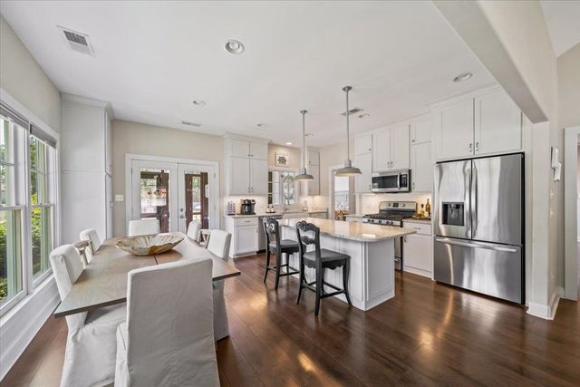 469 S ROWLETT ST, Collierville, TN 38017