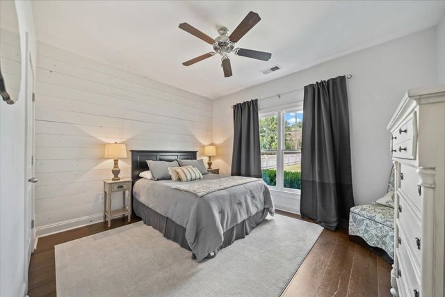 469 S ROWLETT ST, Collierville, TN 38017