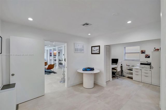 337 Alcazar Ave, Coral Gables, FL 33134