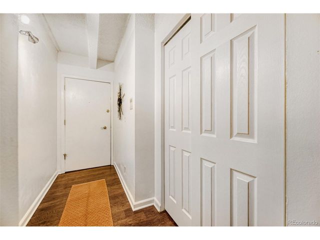 1265 Race St 506, Denver, CO 80206