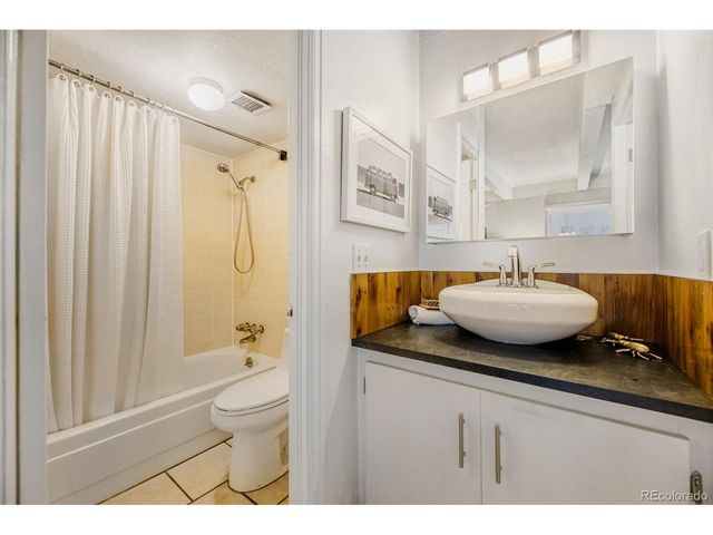 1265 Race St 506, Denver, CO 80206